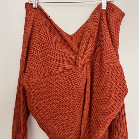 Sweater S - Picture 8 of 11